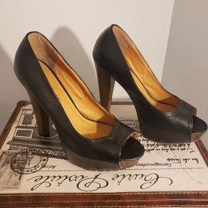 JustFab Black Peep-Toe Platform Heels